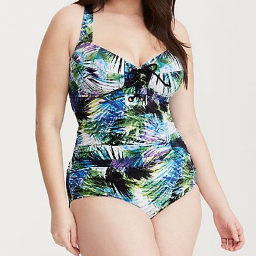Temp Drop Torrid one piece swimsuit size 1x